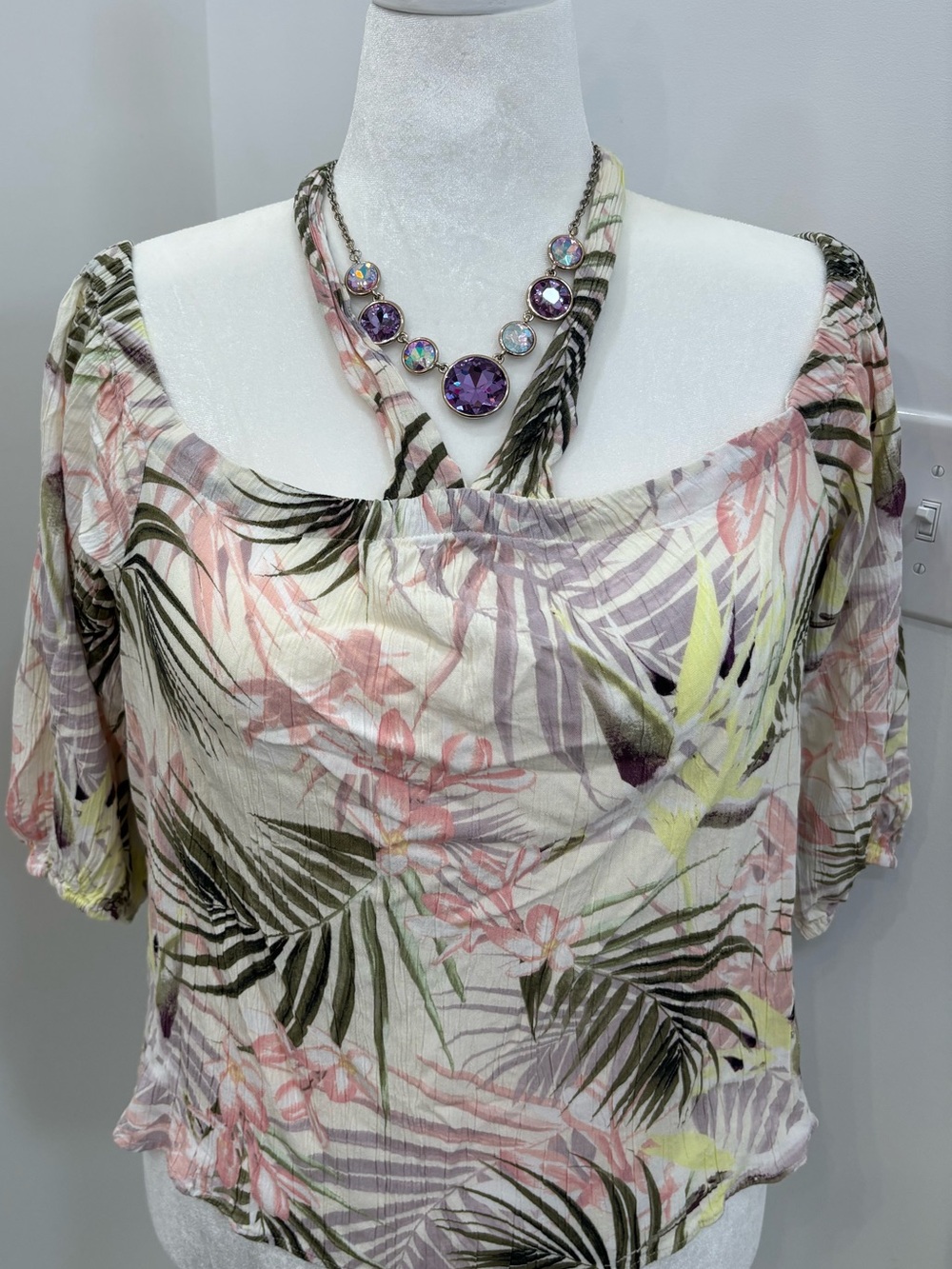 Women’s Floral Off-Shoulder Top in Pastel Multi